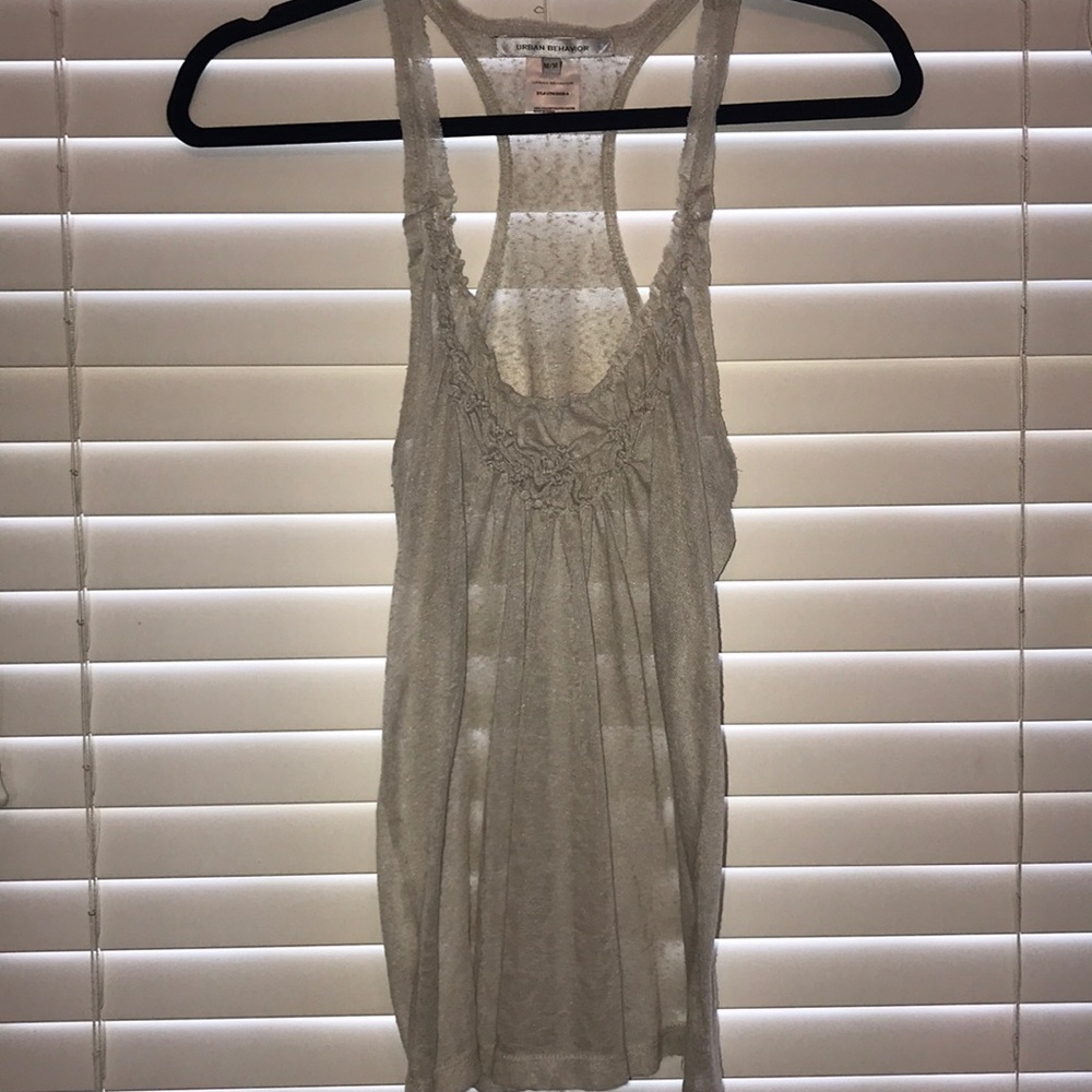 tan/creme tank top